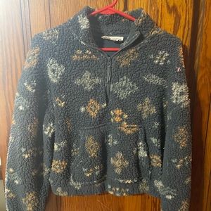 Women’s Sherpa Pullover
